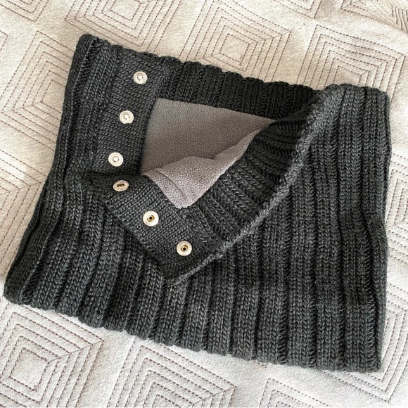 Stella McCartney for Adidas neck warmer - Picture 3 of 8